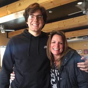 Meet your Posher, Elliot